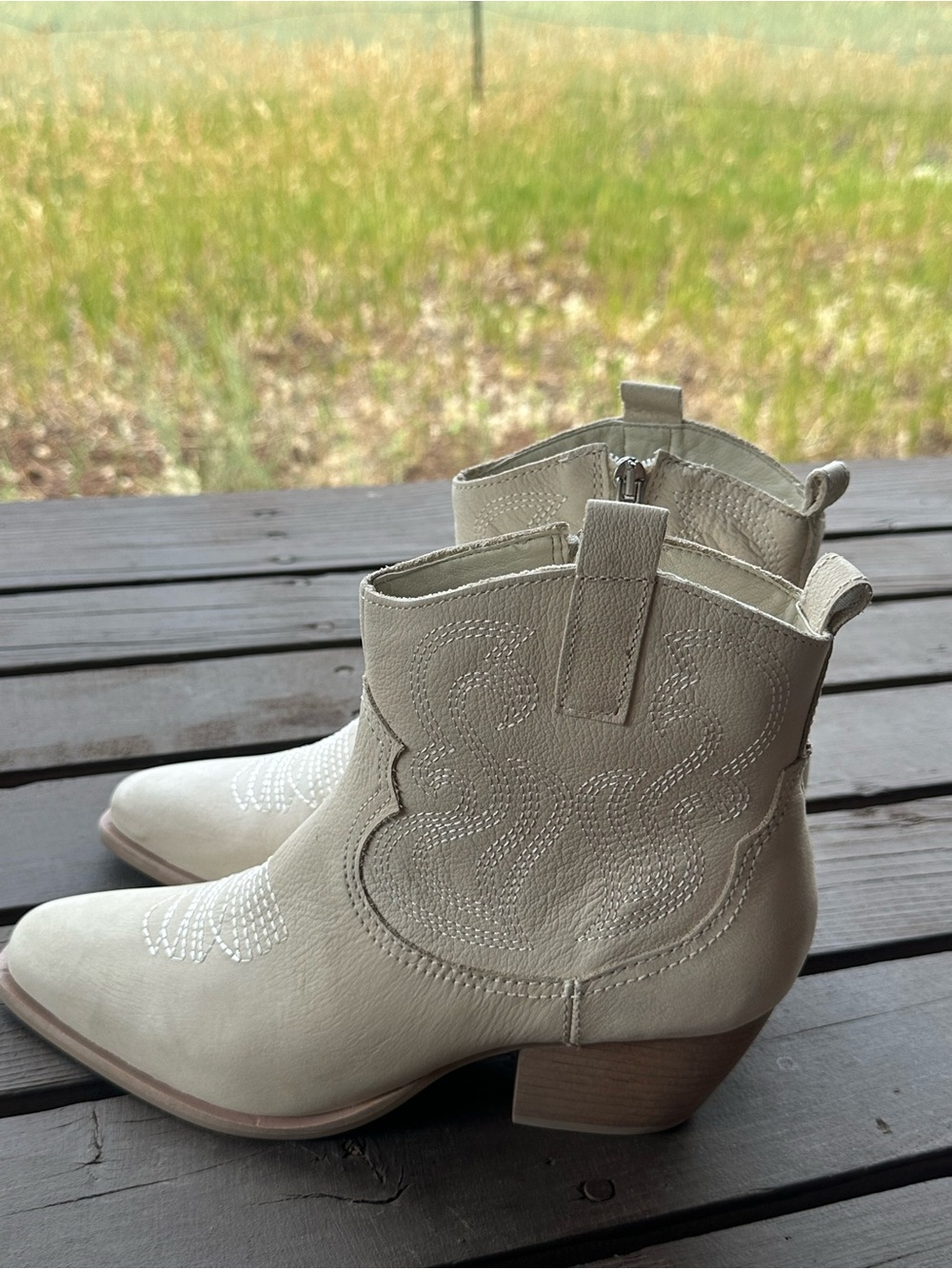 Dolce Vita Shania Western Boot in Ivory Nubuck New! - Picture 8 of 13